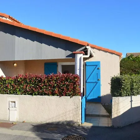 Maison Cosy Avec Mezzanine, Terrasse, Piscine Et Parking - Saint-cyprien - Fr-1-225d-558 Holiday home *